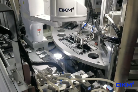 Lithium Battery Loading and Unloading